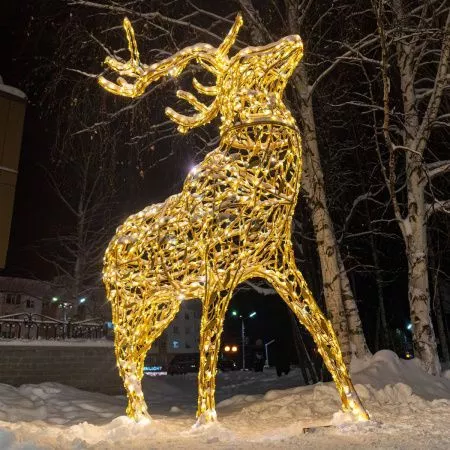 Новогодняя фигура олень 5,00м